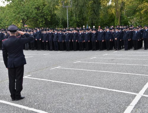 Kreisfeuerwehrtag in Hittfeld – 270 neue Feuerwehrleute verpflichtet
