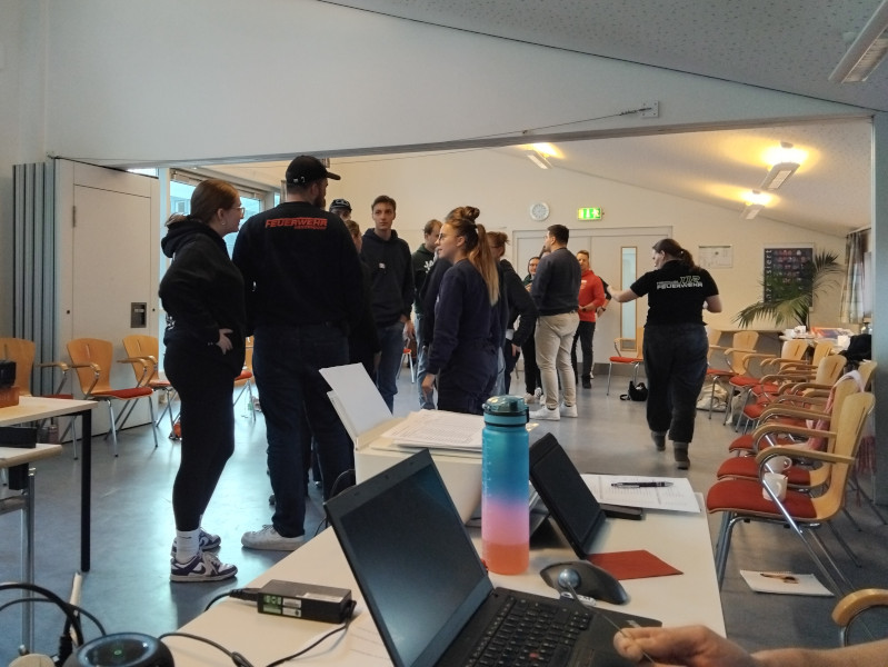 jugendfeuerwehr_einstiegslehrgang_1125_Gruppenarbeit