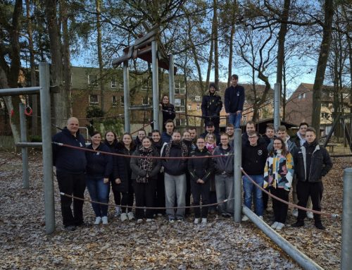 Zweiter Einstiegslehrgang 2025 // Vortrag, Gruppenarbeit oder Rollenspiel?